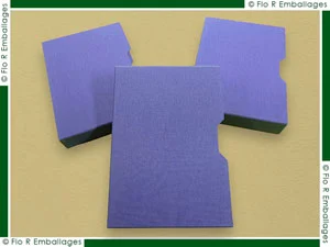 Fourreaux carton compact rigide, habillage extérieur toile colorée sans impression, finition avec encoches rembordées